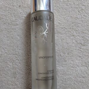 Caudalie Vinoperfect Essence